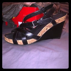 Aerosols black sandal wedge